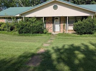 203 Rex Ave, Hooks, TX 75561