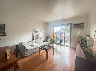 301 Grand St APT 4A, Brooklyn, NY 11211
