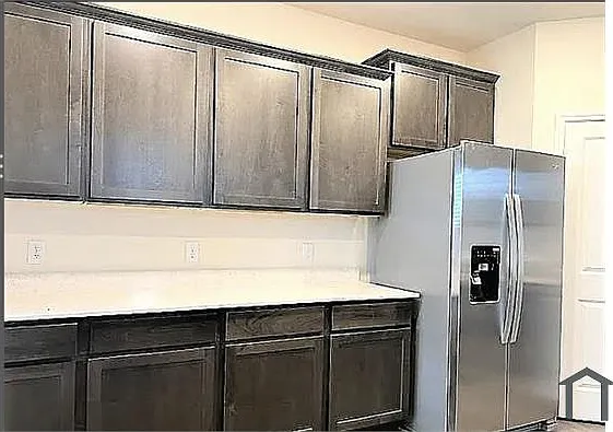 3959 Oak Creek Cir — Photo 7