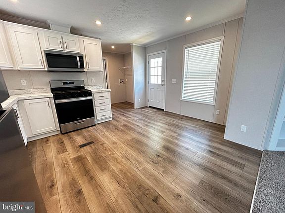 4th image of 1395 Bowmansville Rd Lot 27