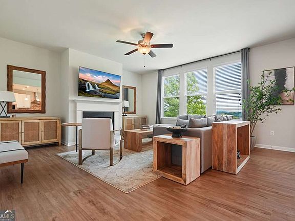 2nd image of 11 Running Terrace Way NW