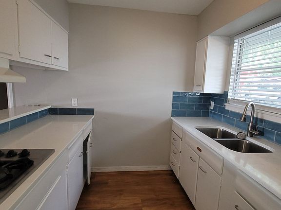 5th image of 122 San Angelo Blvd
