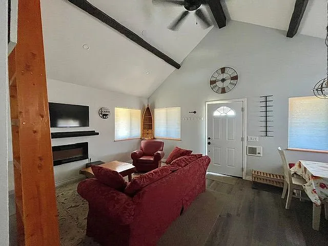 813 Pinon Ln — Photo 5