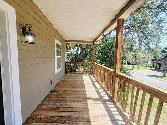 2nd image of 2770 Weaver Dr