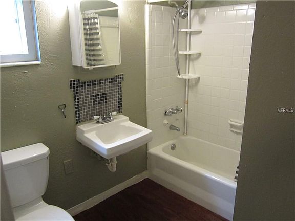 4th image of 903 W Frances Ave APT A