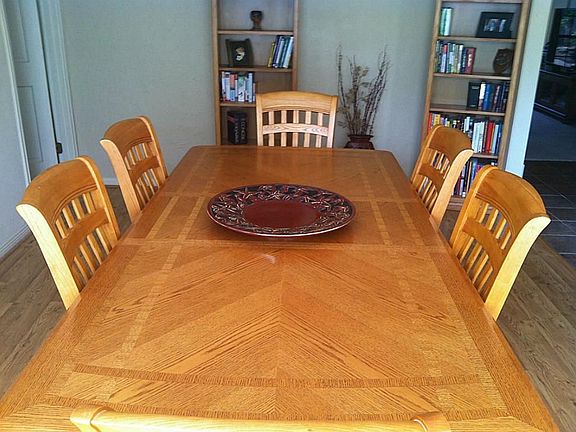  Large formal dining
