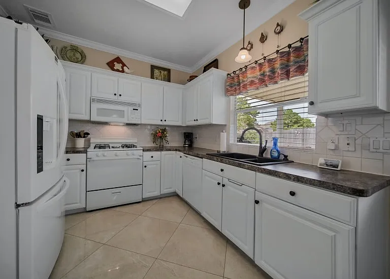 9514 Trailing Moss Dr — Photo 19