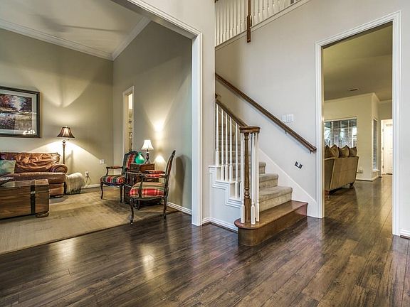 5th image of 4116 Donnington Dr