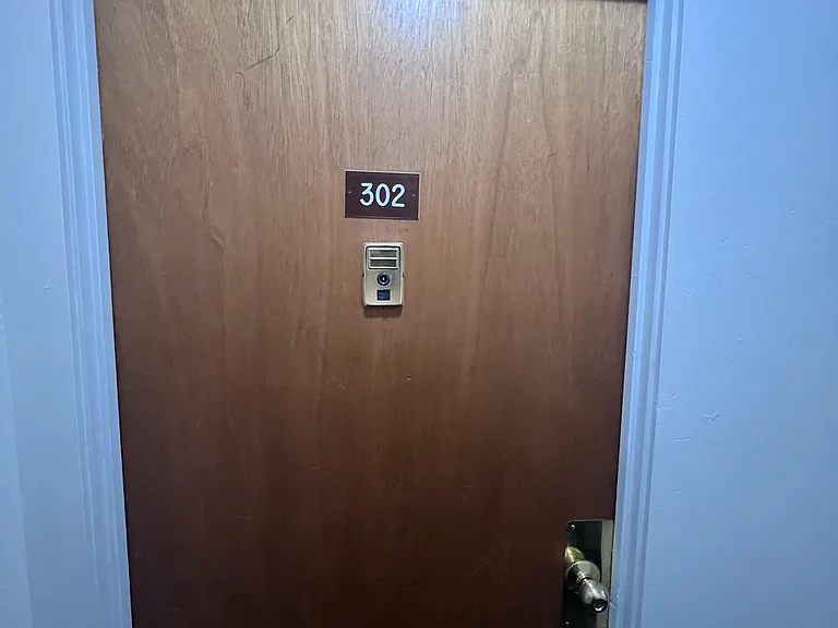 625 W 9th Ave #302 — Photo 13