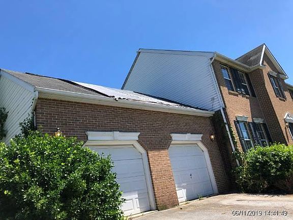 3rd image of 19214 Chippendale Cir