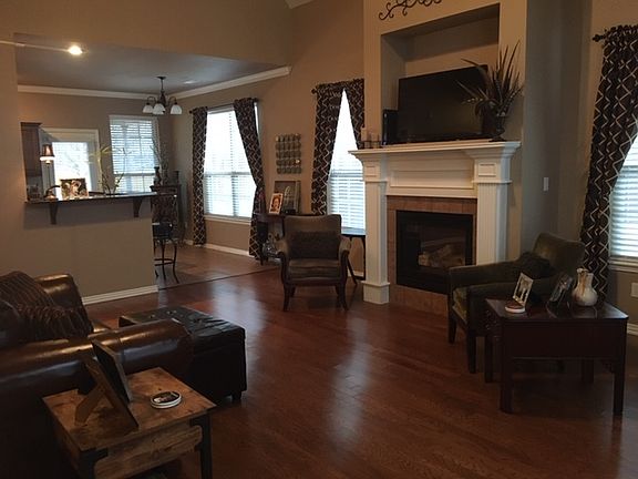 3rd image of 11705 E Creek Ln