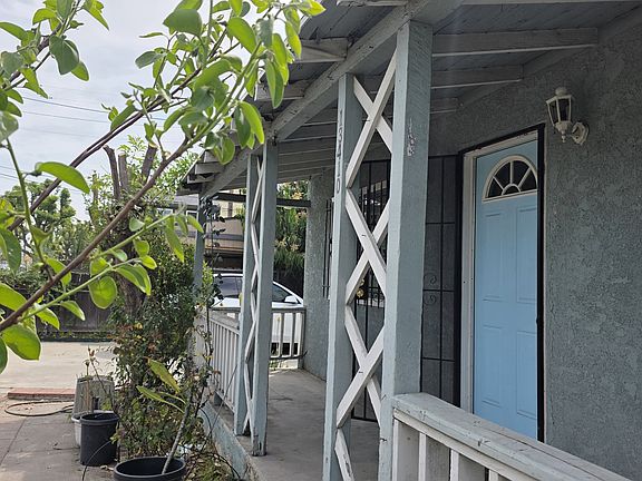 4th image of 13410 Francisquito Ave