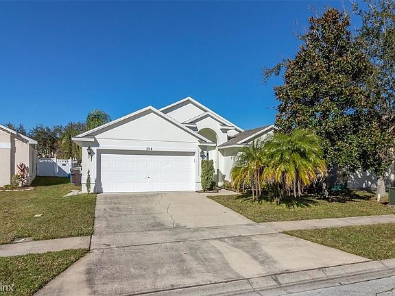 3rd image of 1114R Liberty Hall Dr