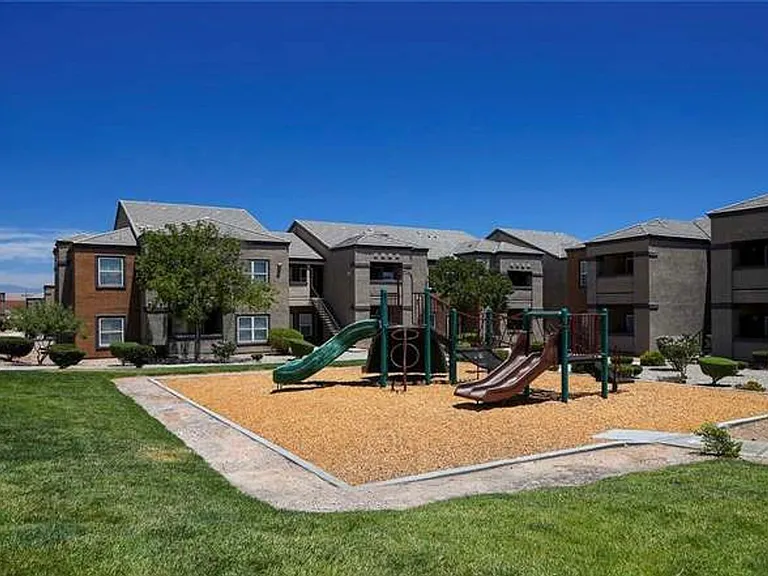 6650 W Warm Springs Rd #2087 — Photo 4
