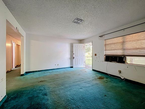 4th image of 2930 MIDDLE Road