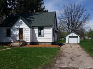 213 7th Ave SE, Waseca, MN 56093