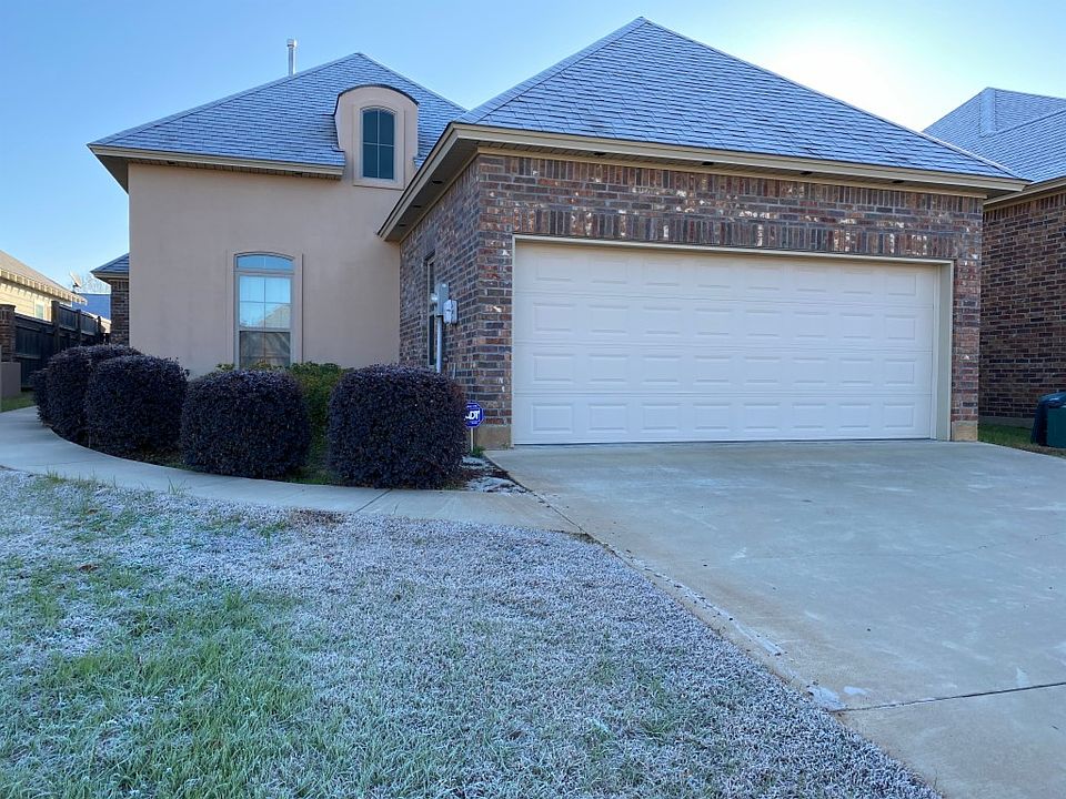 2nd image of 2026 Bienville Dr