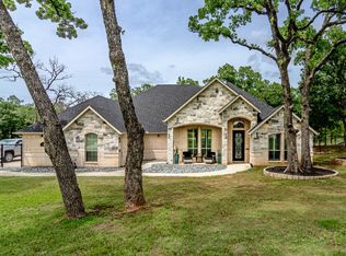 1100 Horizon Trace Dr, Azle, TX 76020