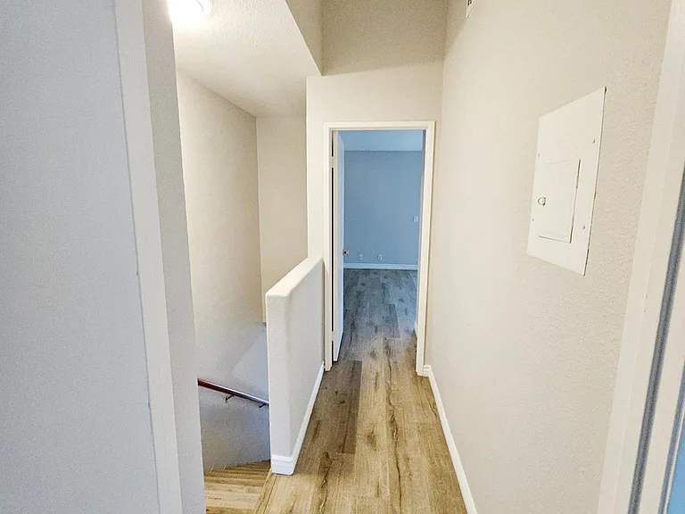926 W Philadelphia St #4 — Photo 13