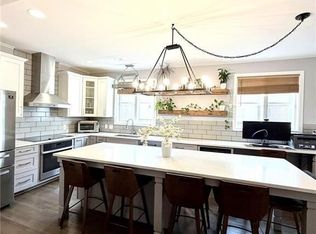 401 10th St NW Unit C208, Atlanta, GA 30318