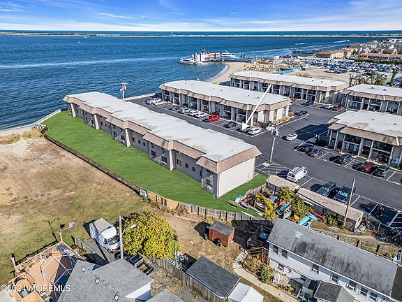 2nd image of 330 Shore Drive #G9