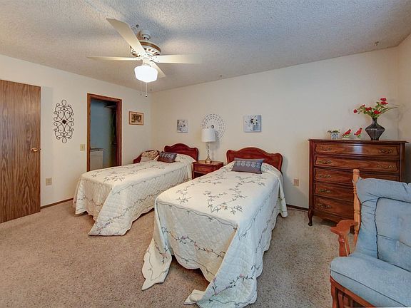 5th image of 10518 W Palmeras Dr
