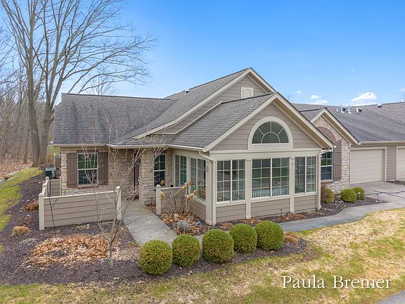 2nd image of 856 Bridge Crest Dr