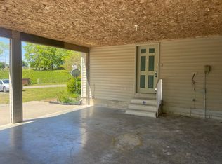 53 Rocking Chair Dr APT 6, Murphysboro, IL 62966