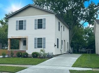 508 Charles St #2, Sycamore, IL 60178