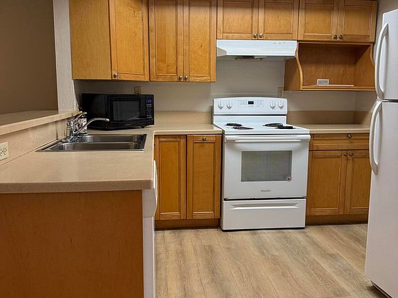 2nd image of 3755 S Hopkins Ave APT C3