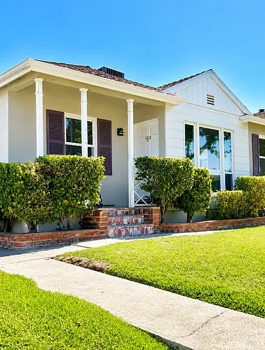 1212 W Victory Blvd Photo 1 1212 W Victory Blvd Photo 1