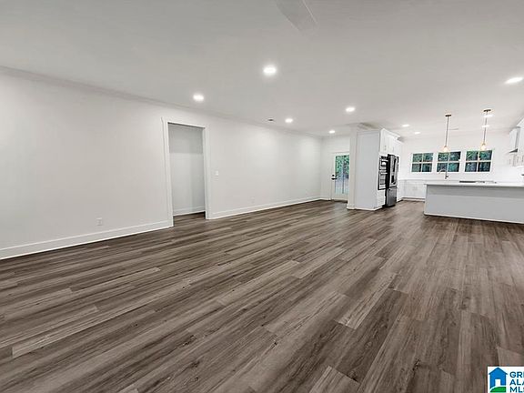 5th image of 2588 Scurlock Rd