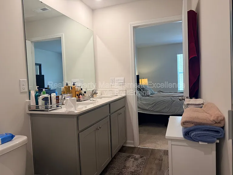 58 Sweet Meadow Rd — Photo 18