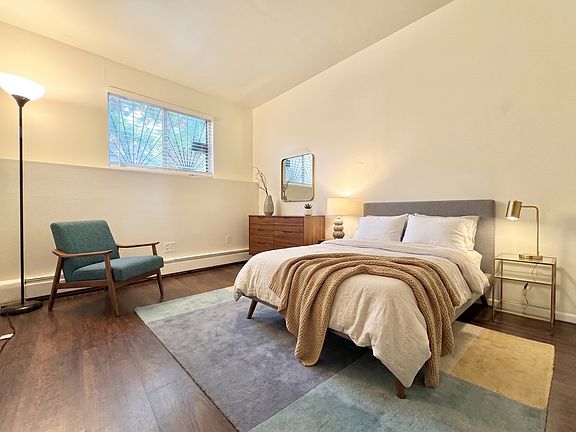 5th image of 18 N Portland Ave #1
