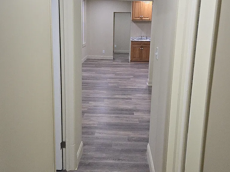 210 Park Pl #1 — Photo 1