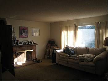 2nd image of 467 Robin Hill Ln