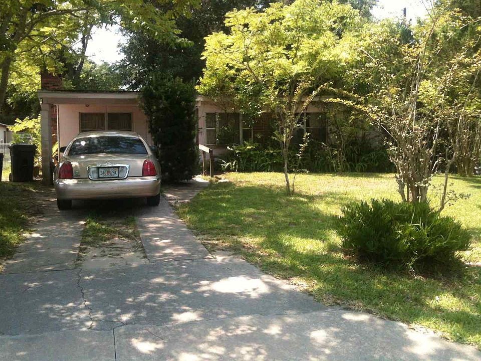 1st image of 5 Rollins Ave