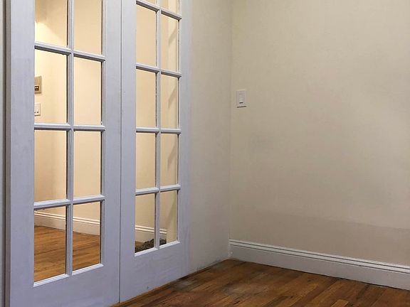 3rd image of 173 W 83rd St APT 1A