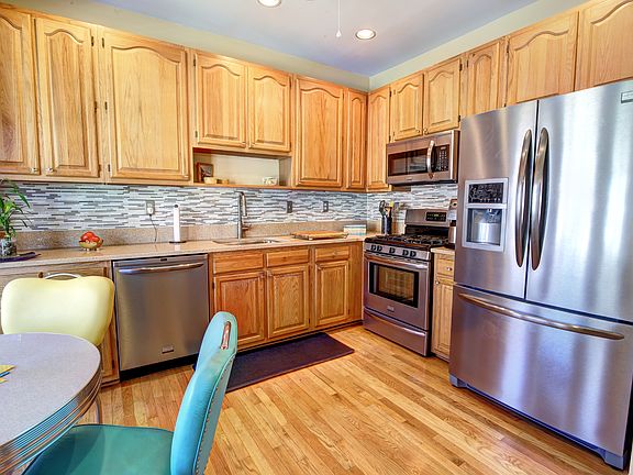 5th image of 14605 Flower Hill Dr