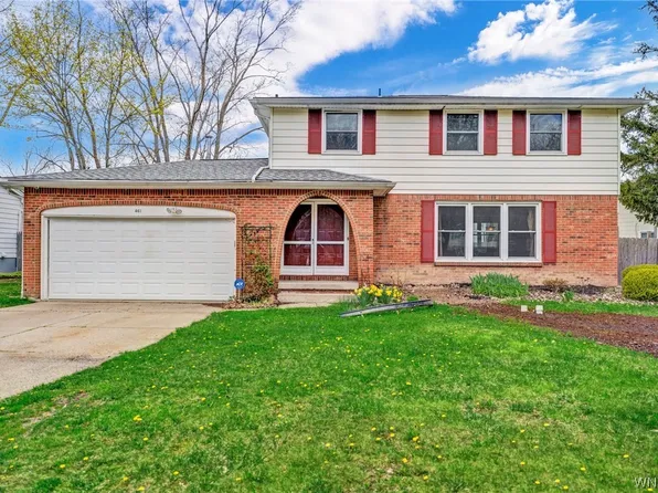461 Vine Ln, Amherst, NY 14228