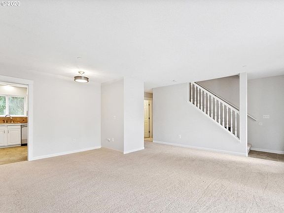 5th image of 84 River Rock Ln Unit B