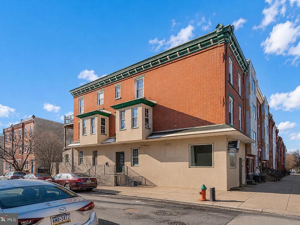 1st image of 3000 W Girard Ave
