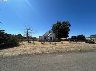 12 E 2nd St, Bickleton, WA 99322