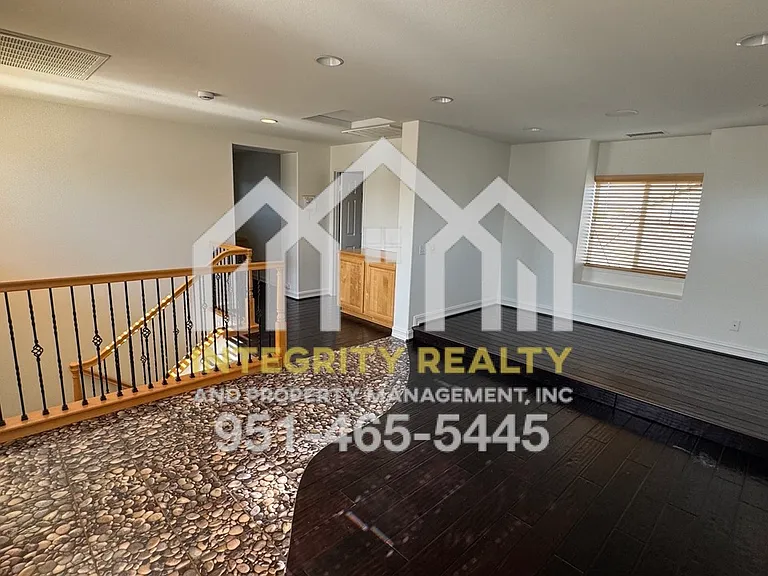 7986 Barnstormer Ct — Photo 13