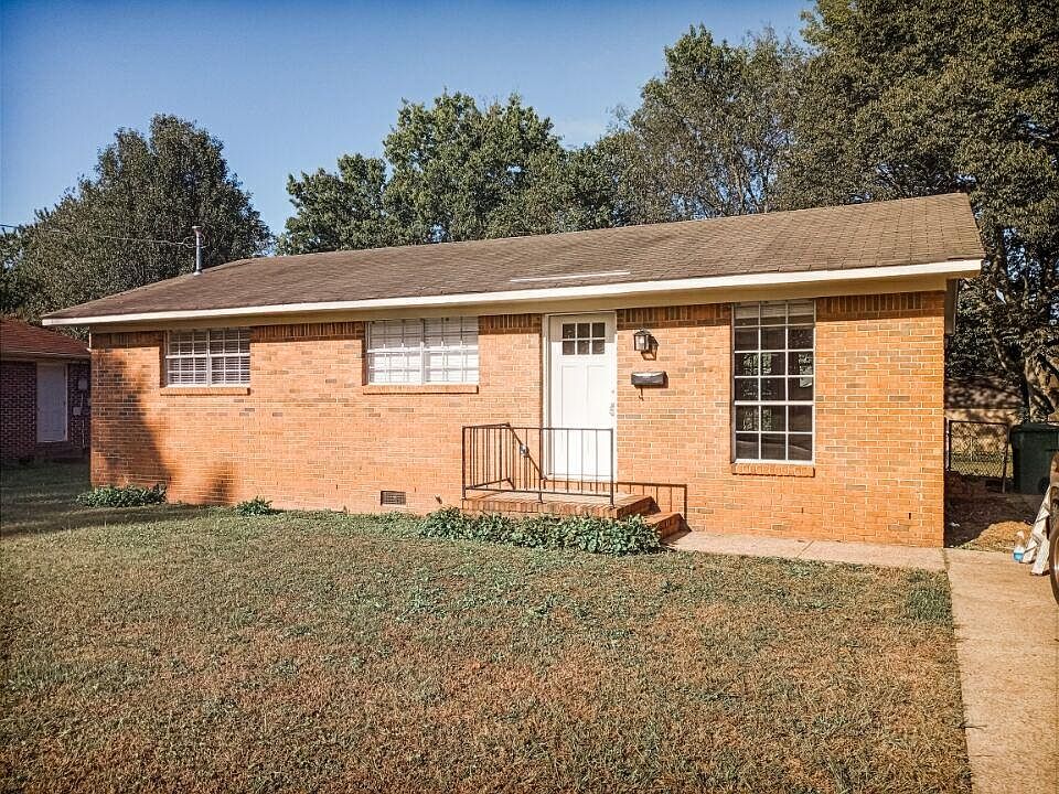 1st image of 14012 Wyandotte Dr SW