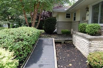 2nd image of 4308 Meadowview Ct