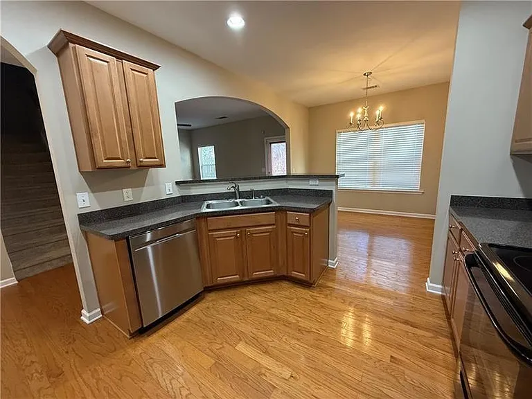 314 Pin Oak Ave — Photo 7