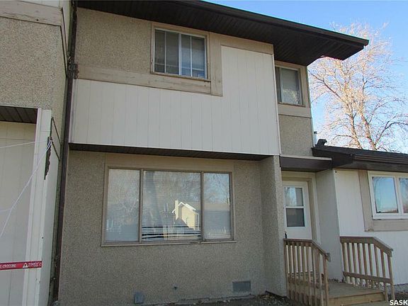 3rd image of 1310 Brown St