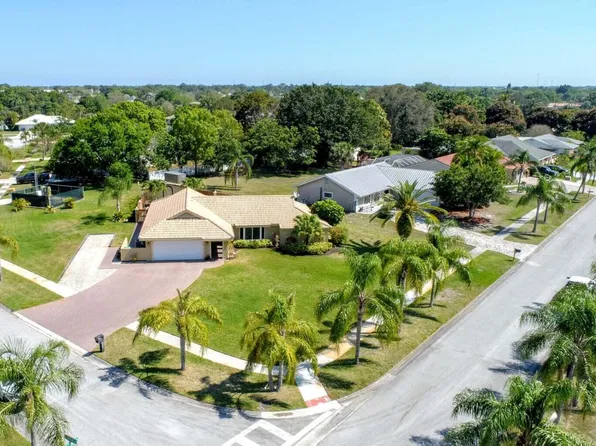 1802 SE Hanby Avenue, Port St Lucie, FL 34952