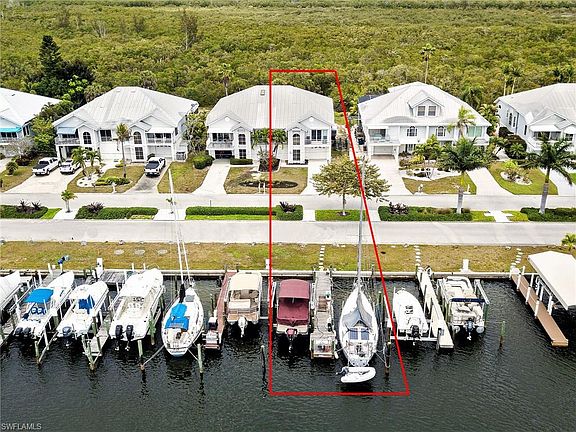 3rd image of 12140 Siesta Dr